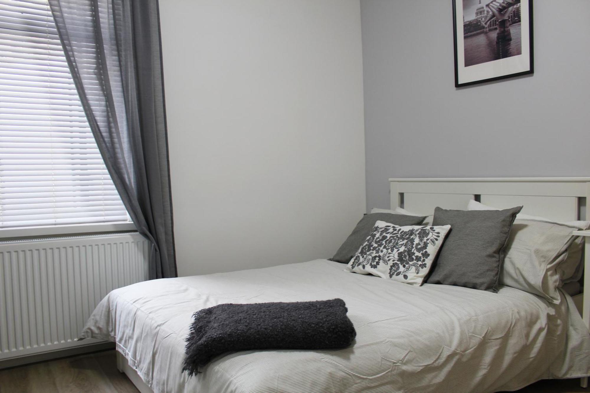 Modern Ground Floor Flat - 15 Min To Central * London