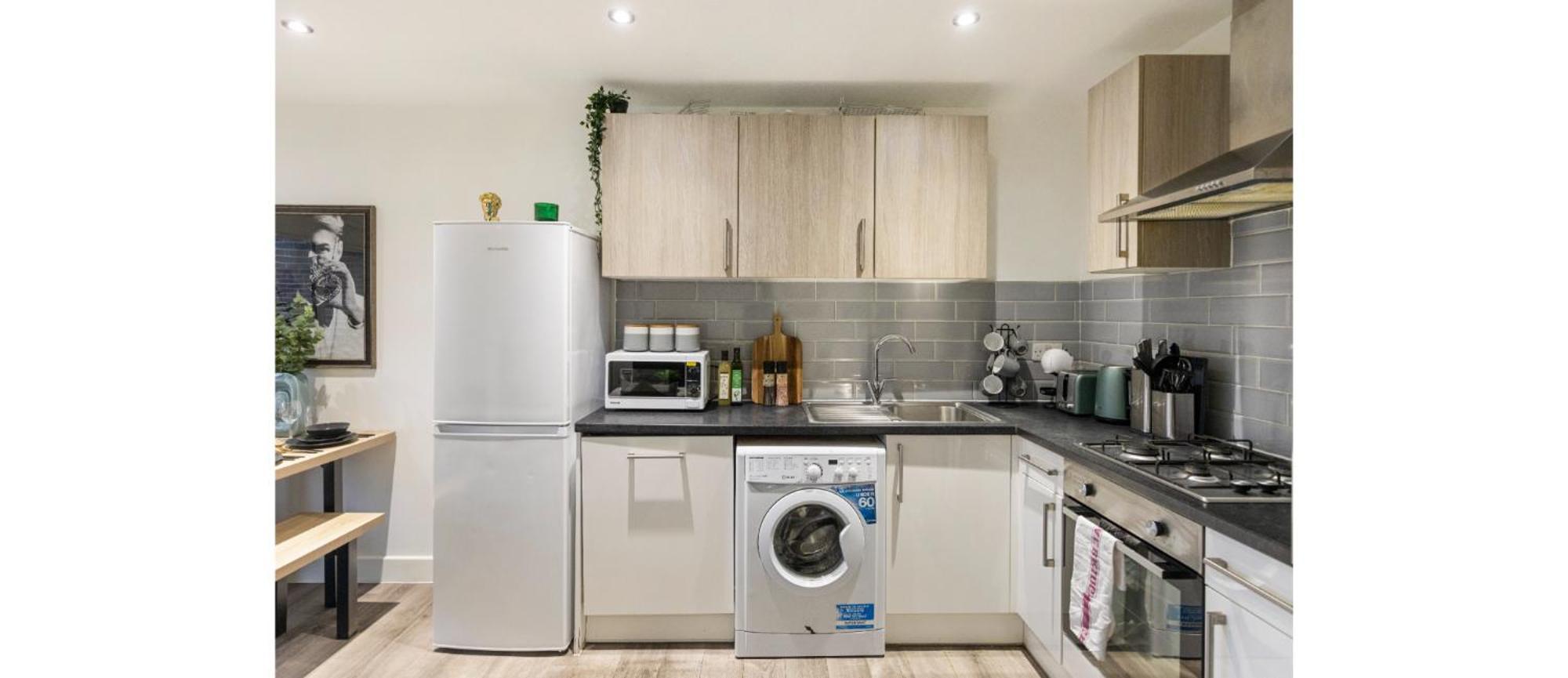Apartamento A Splash Of Color: Spacious & Funky 3-br Flat Londres