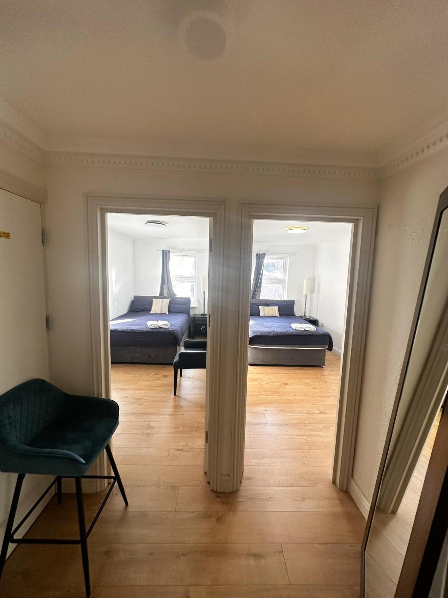 Apartment Flat 1 In Aldgate London