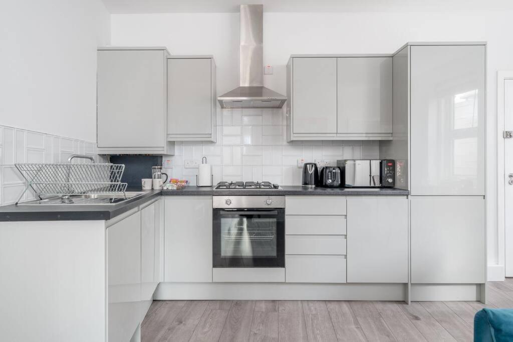 Spacious 2bed Brick Lane Flat - 2nd Floor * Londres