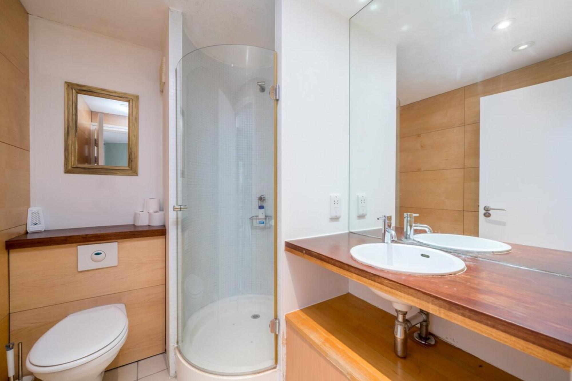 Apartment Lovely 3bd Flat, Parking, Sleeps Six Close To O2