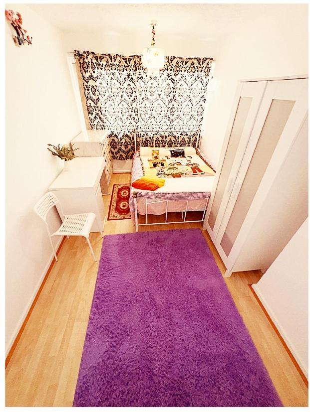 Excellent Double In Cheap Rate Around Homestay