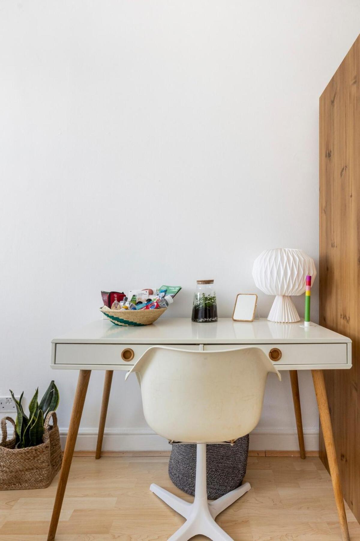 Gracefully Chic And Undeniably Beautiful Apartment-sustainable Living * Londres