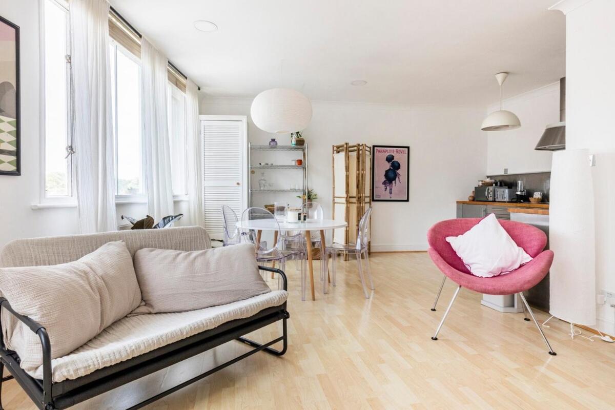 Apartamento Gracefully Chic And Undeniably Beautiful Apartment-sustainable Living