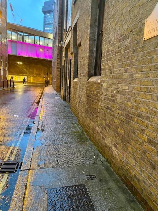 Sanctuary By The Shard Apartment London