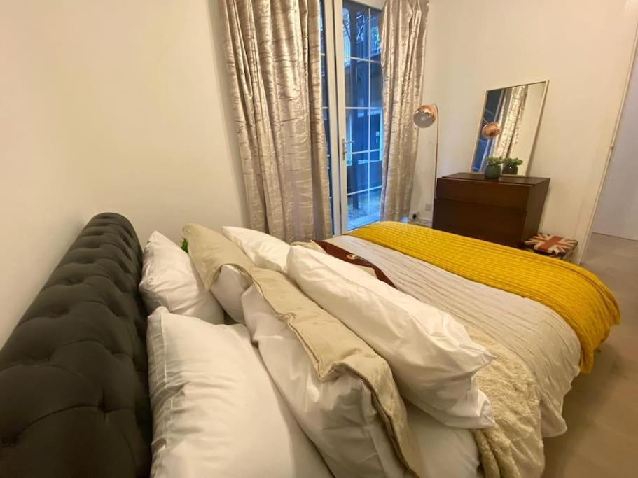Sanctuary By The Shard Apartment *