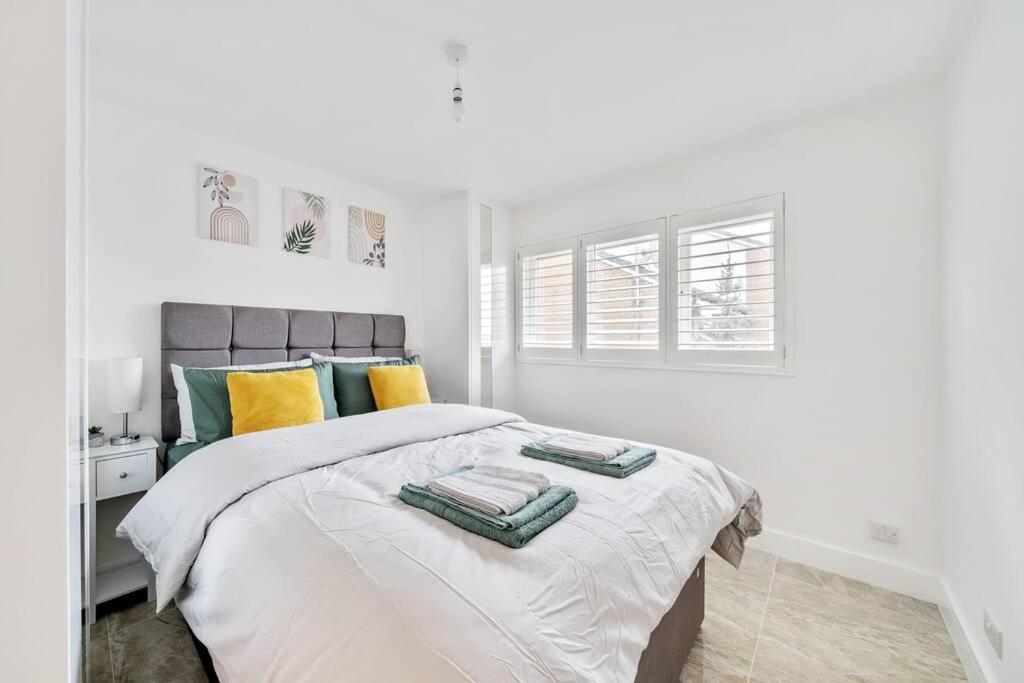 Apartment Stylish Contemporary 1 Bed Flat Near Bridge *
