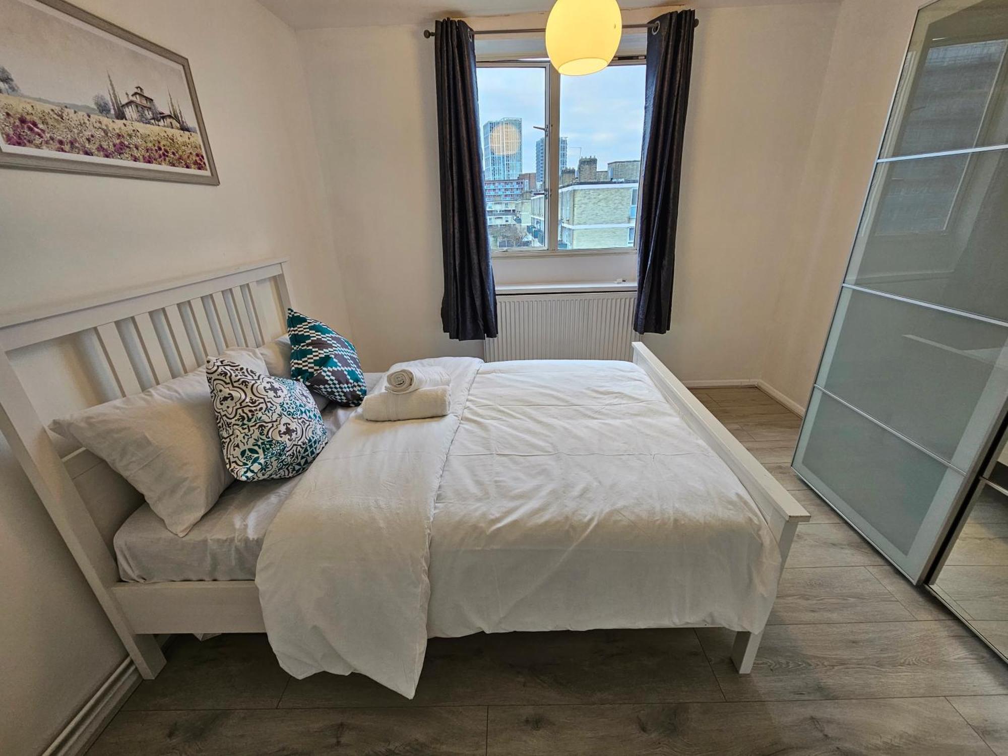 Whitechapel E1 Guest house London