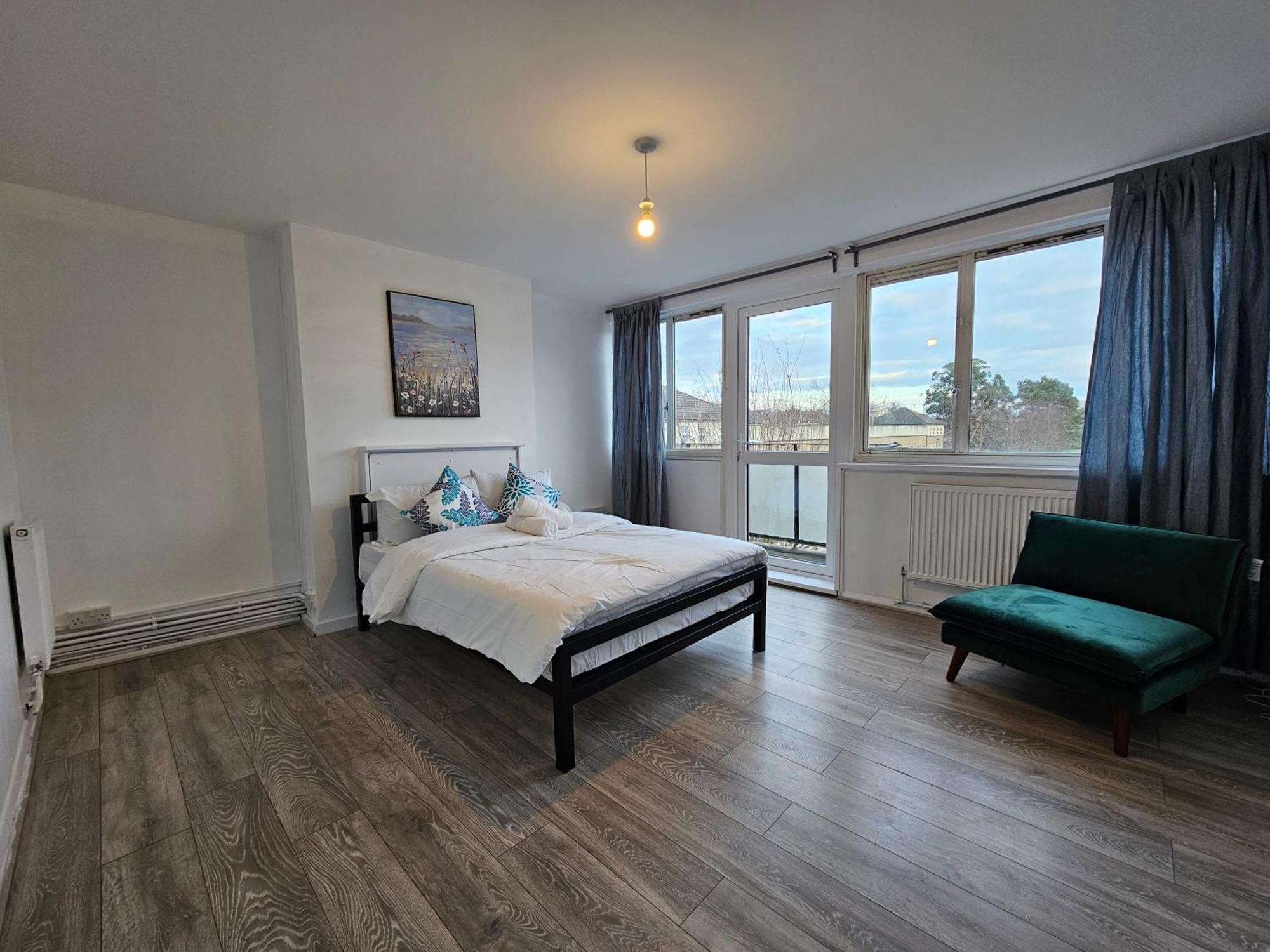 Guest house Whitechapel E1 London