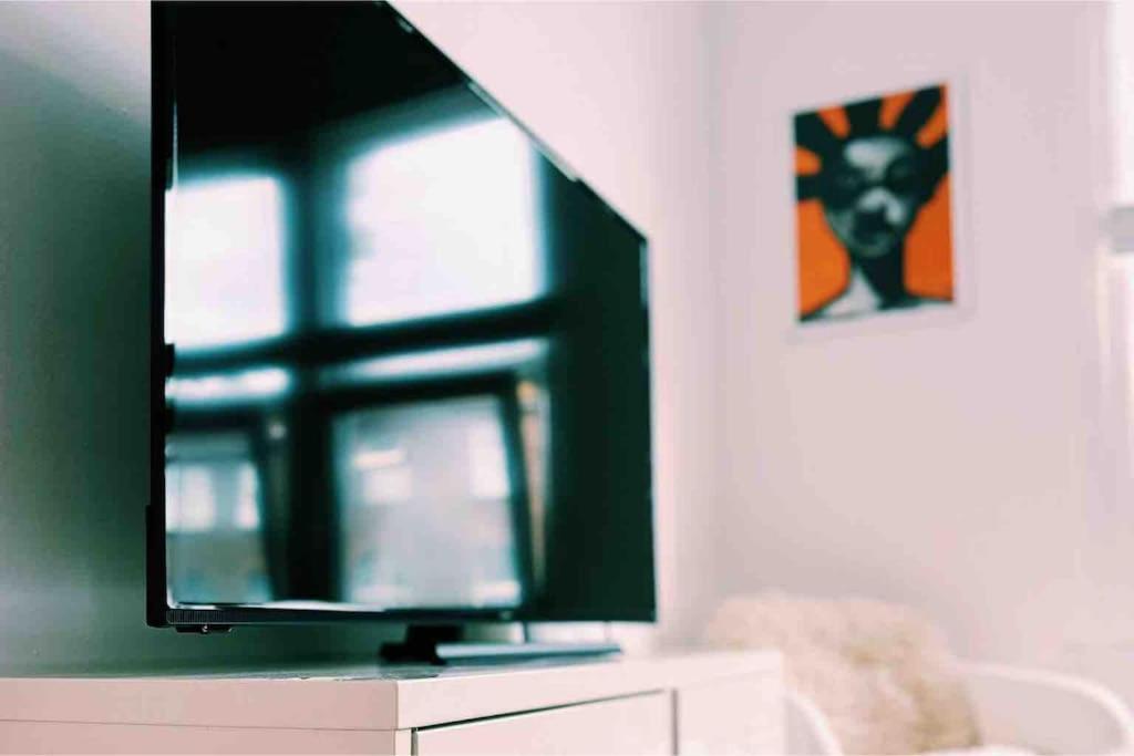Appartement Flat Next To Central Line Underground Station
