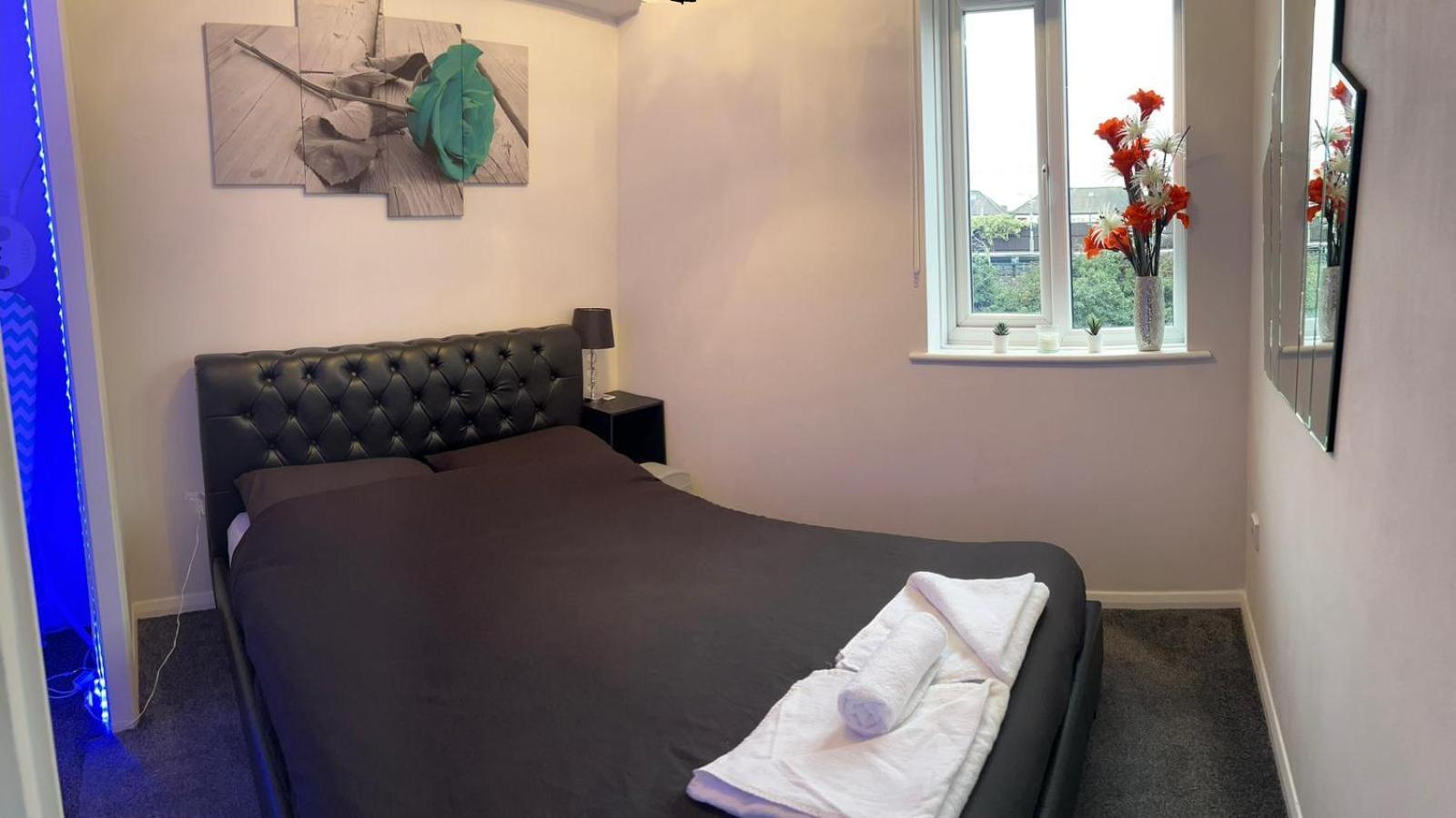 Sleek & Stylish - E15 With Parking Apartamento Londres
