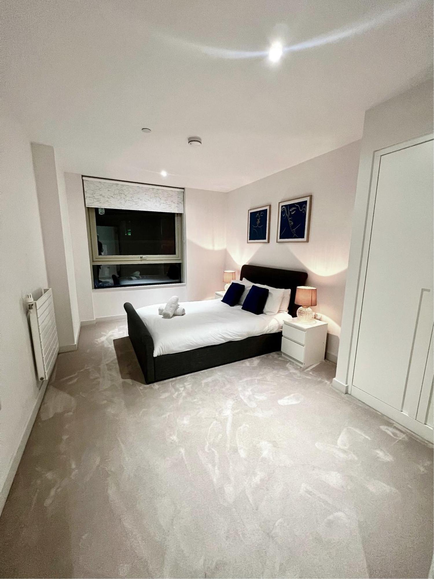 Stylish Docklands *