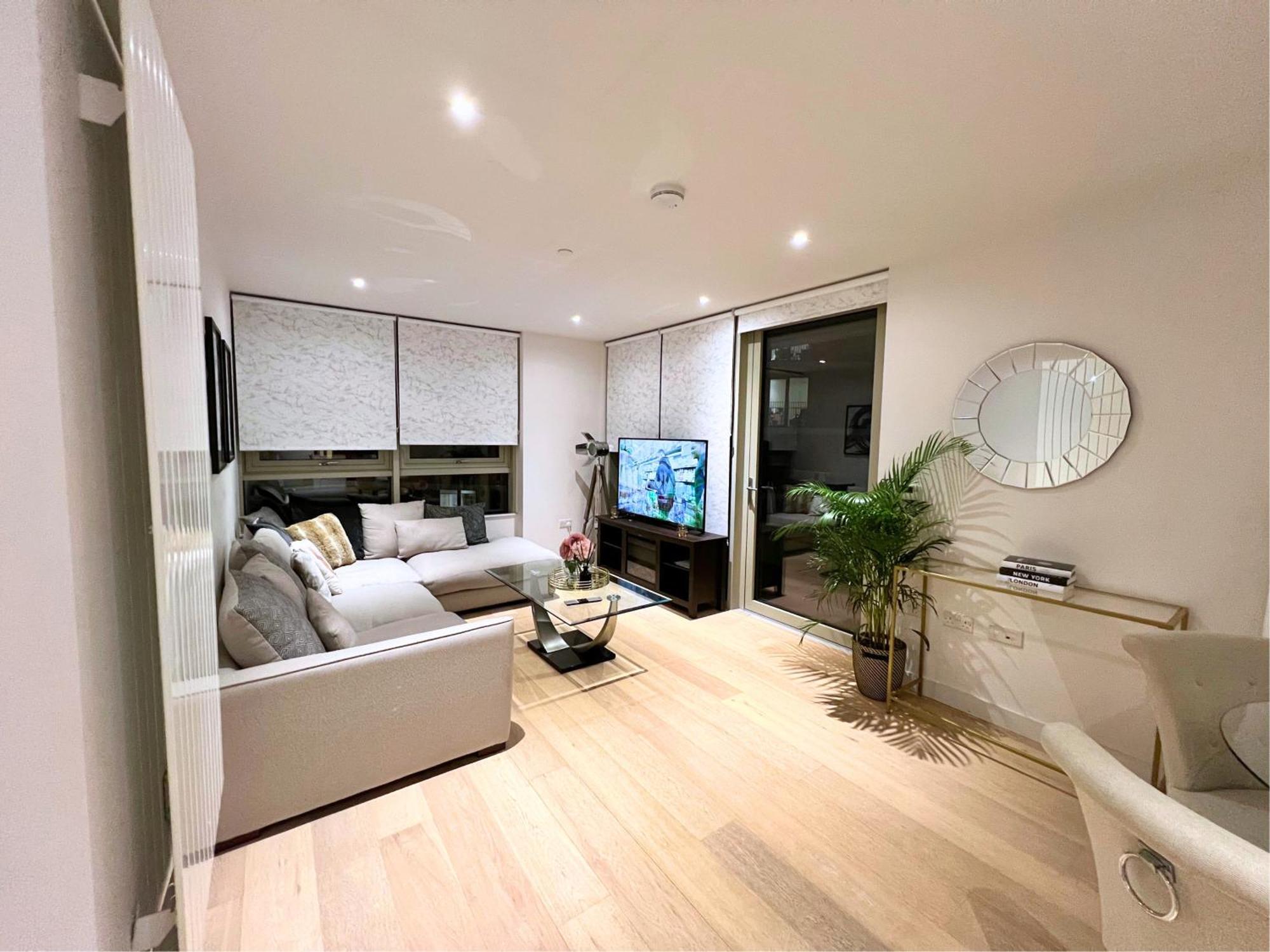 Stylish Docklands Apartment London