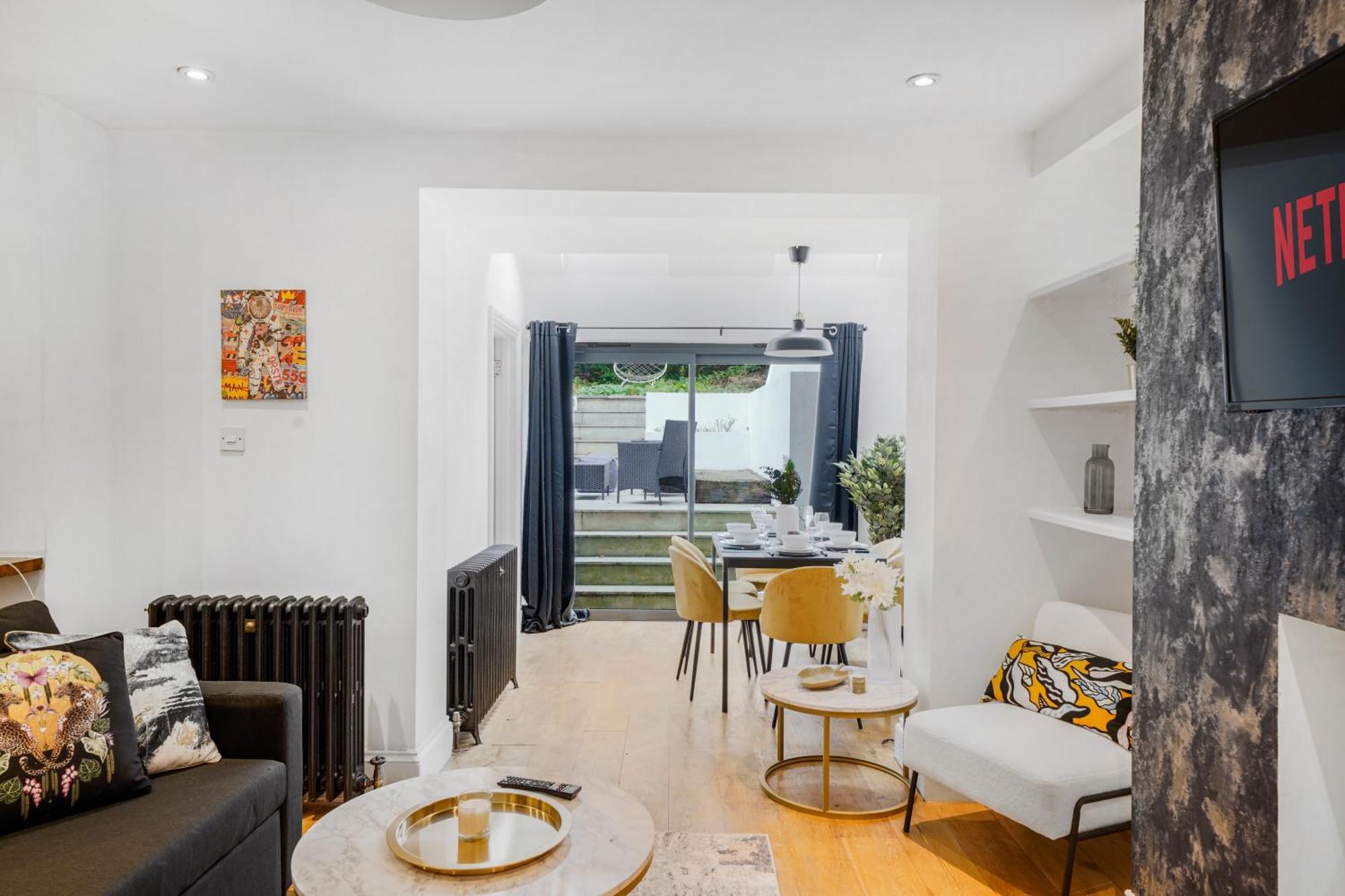 Classy Abode In Hackney - Garden - Sleeps 6 Apartamento