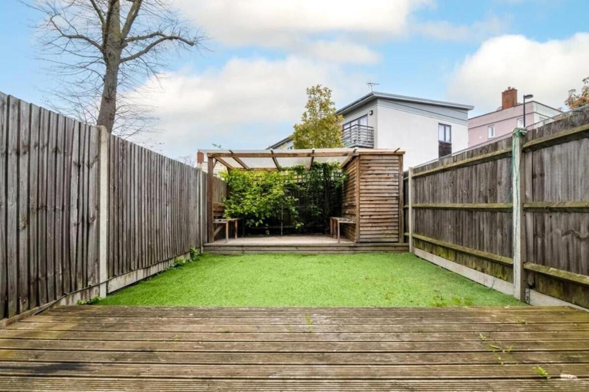 Superb Stonewall Terrace *