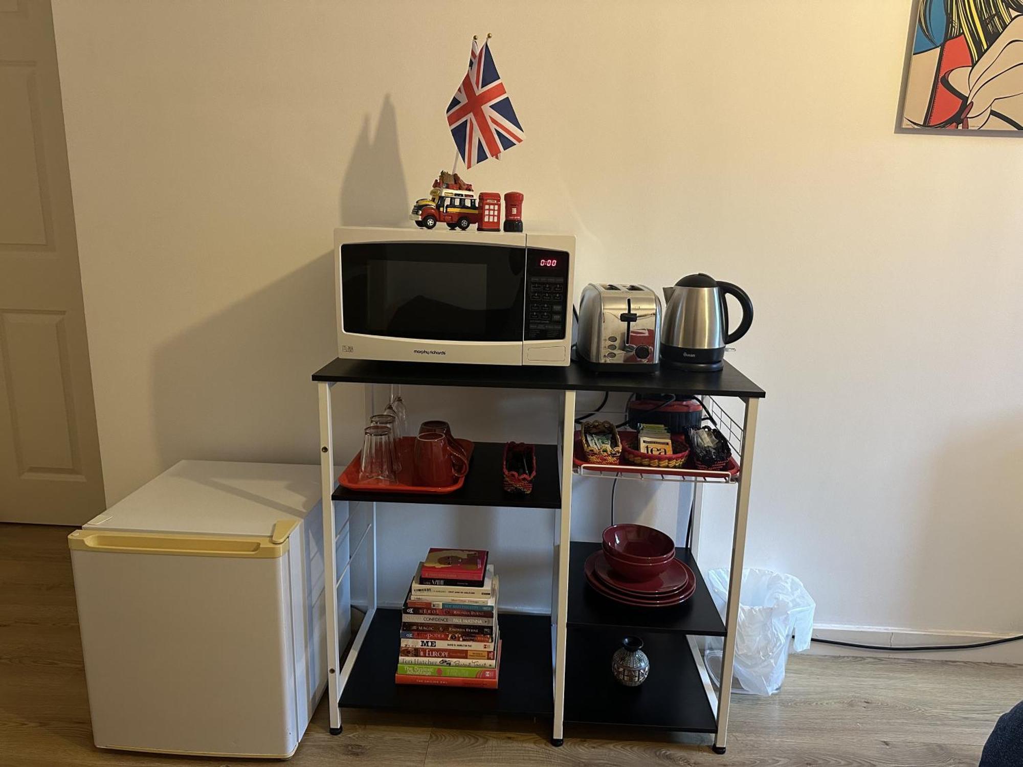 Modern, Large Independent With En-suite Bathroom In Private Owned Londres