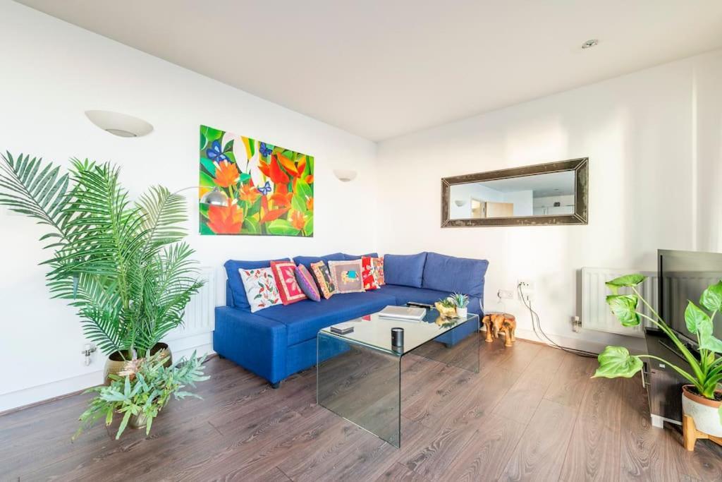 Apartment Skylineviews 2 Bed 2 Bath Flat Near Canary Wharf, O2 & Excel