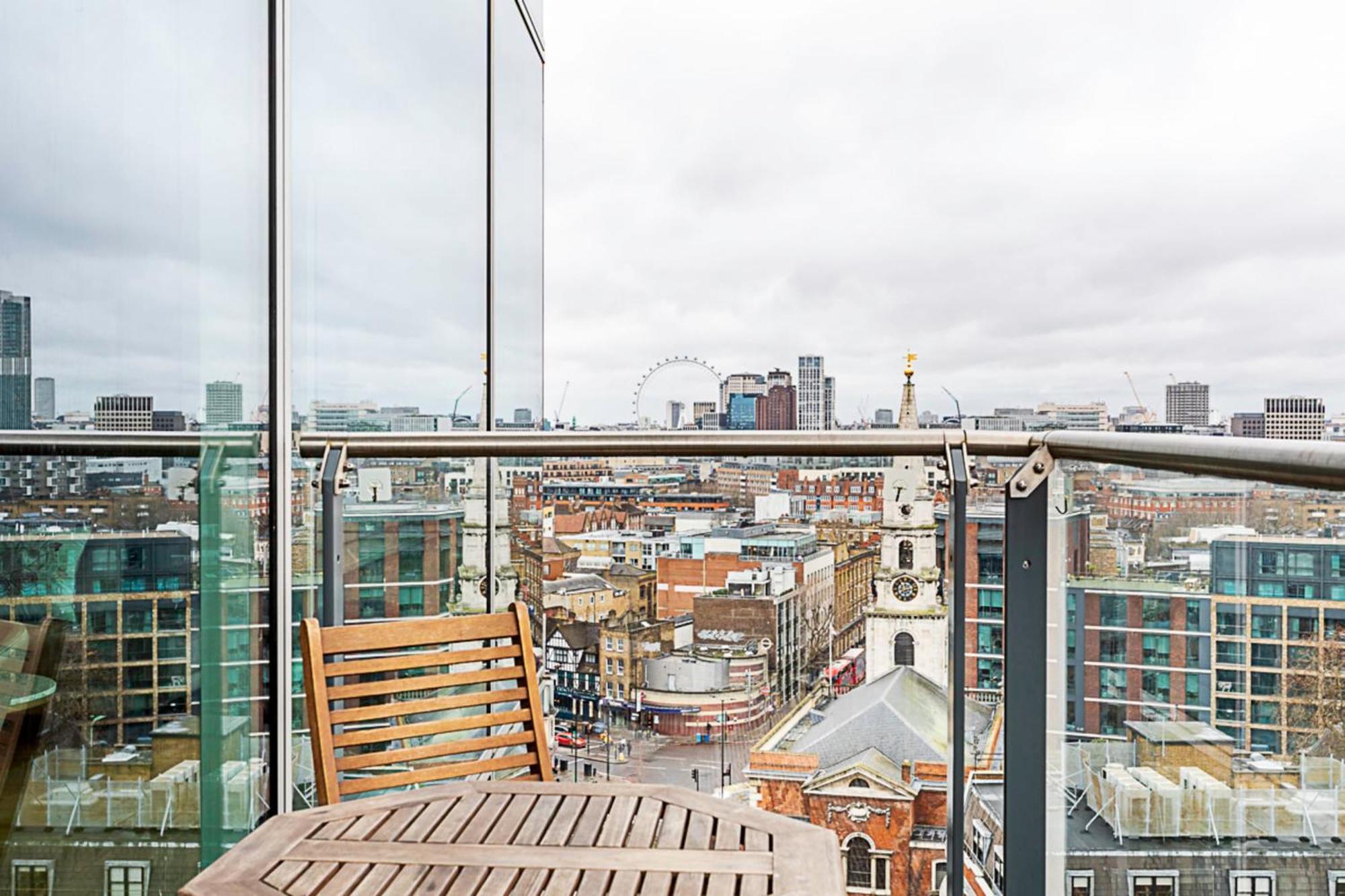 Apartment Stunning View Flat