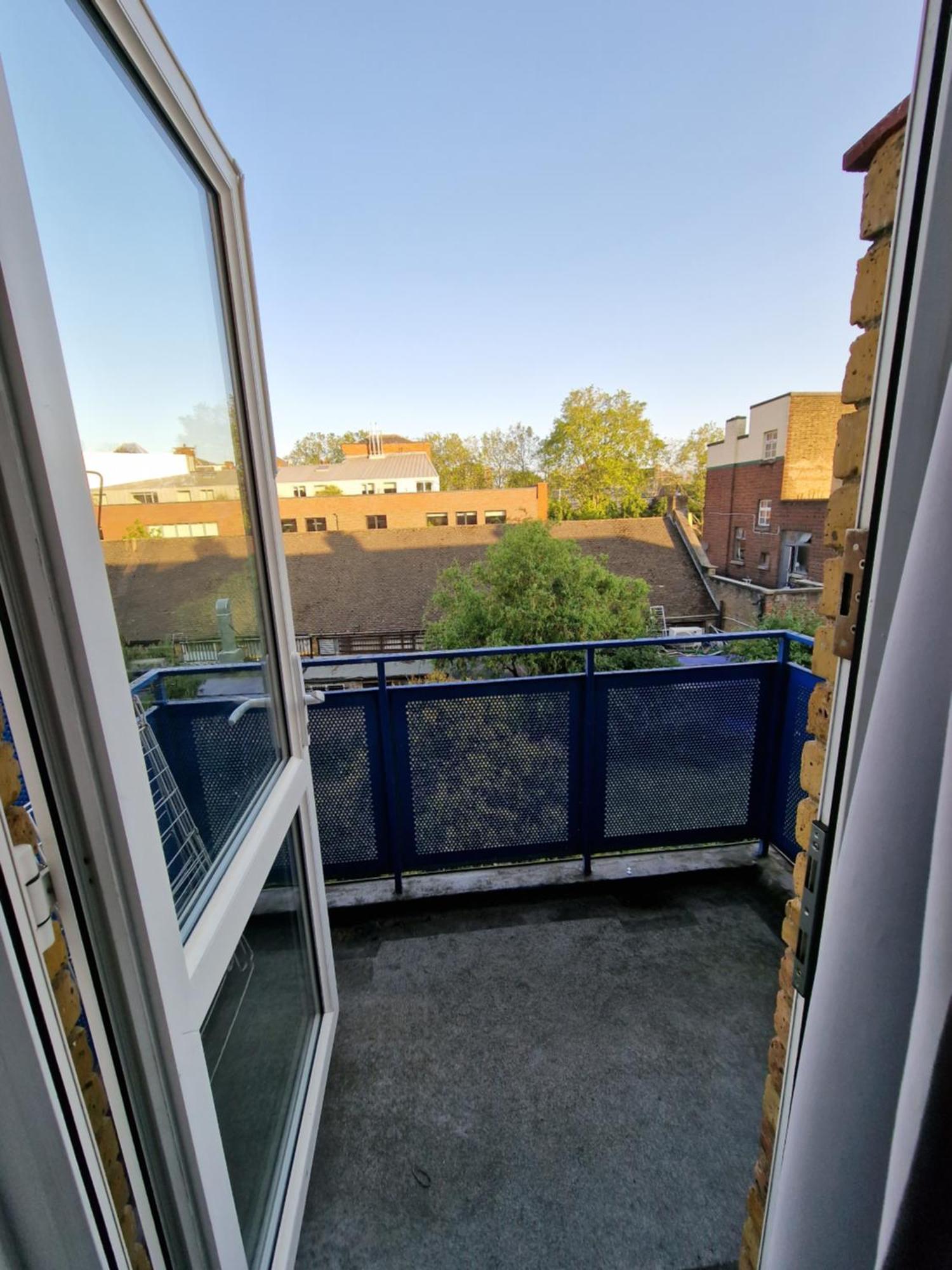 Quarto em Acomodações Particulares Spacious Private Balcony - Central - Zone 1 - Elephant And Castle *