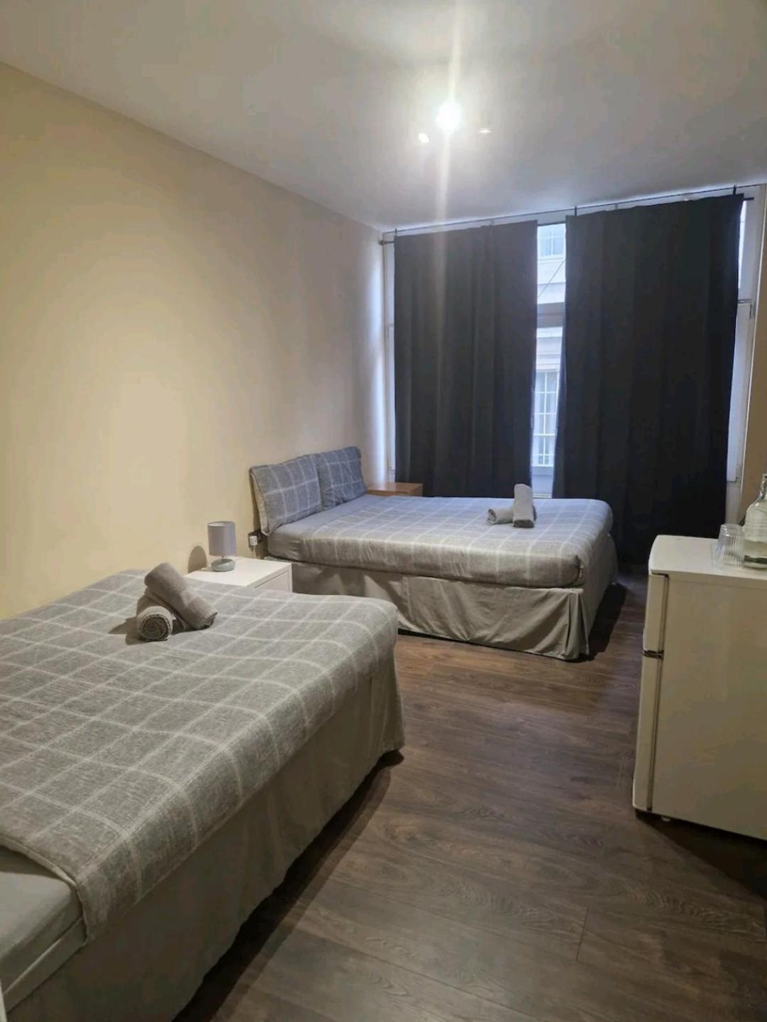 Affordable In Shared Flat, Bridge * London