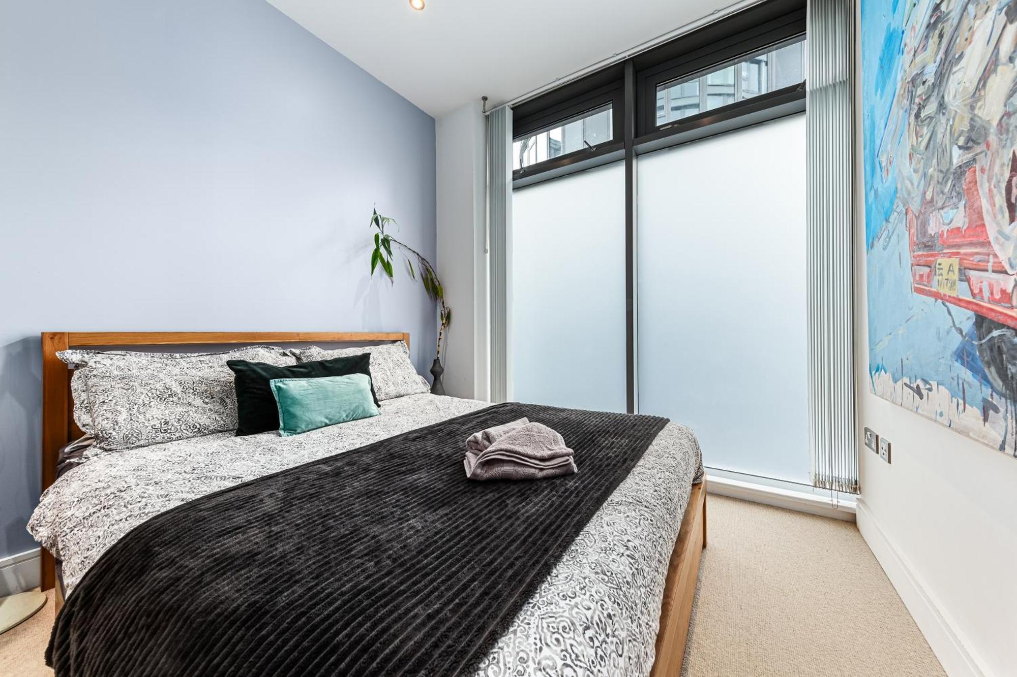 Apartment Trendy 2 Bed Flat In Greenwich With Car Parking *