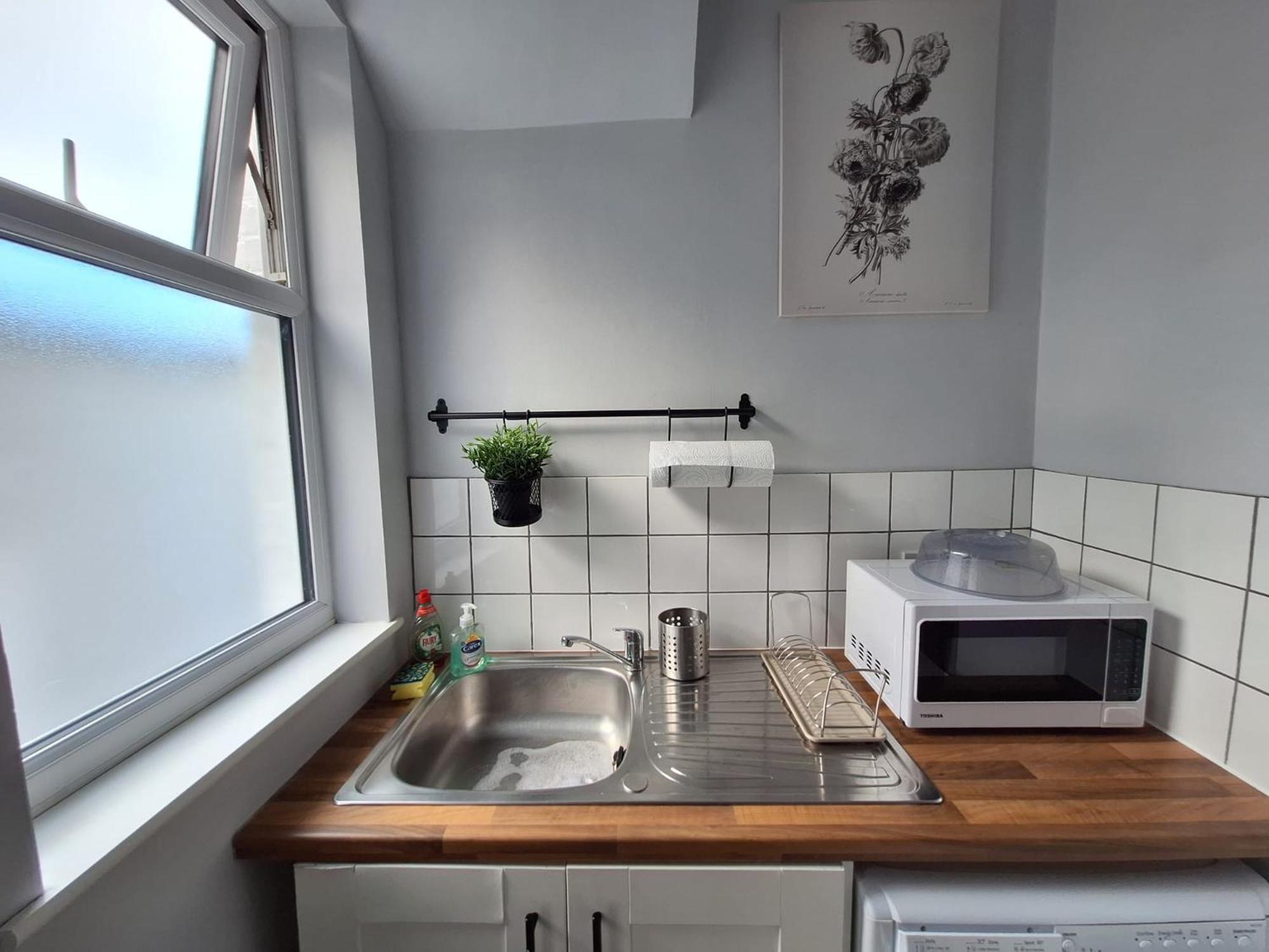 Modern Ground Floor Flat - 15 Min To Central Apartment