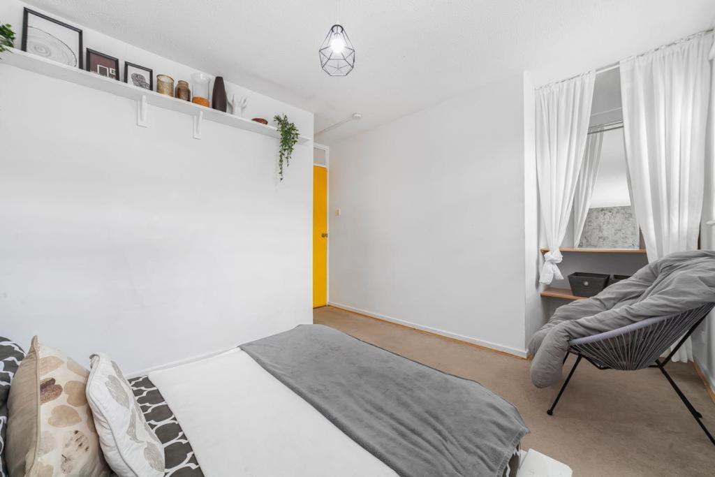 2bed Garden House W/hot Tub, Sauna & Cinema Сasa de vacaciones *