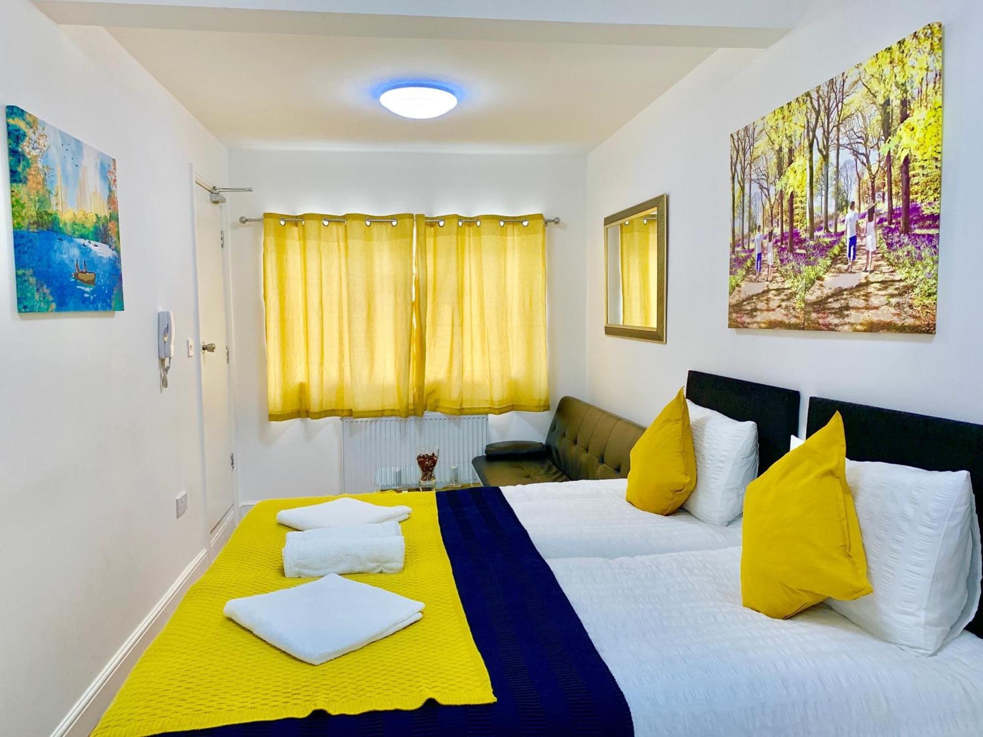 Apartments, Private Bathroom, Kitchenette, Parking, Np2 Apartamento Londres