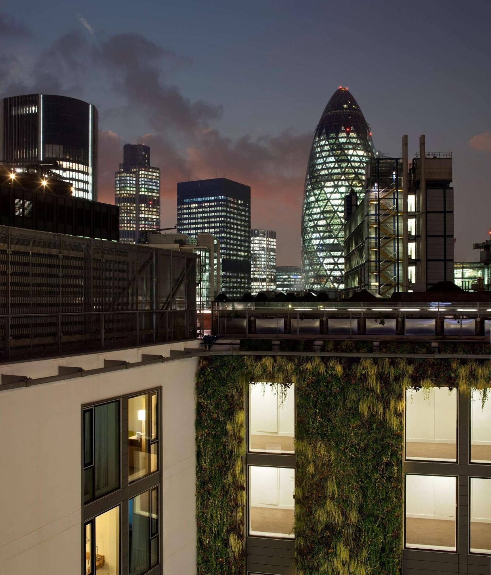 Doubletree By Hilton - Tower Of Londres