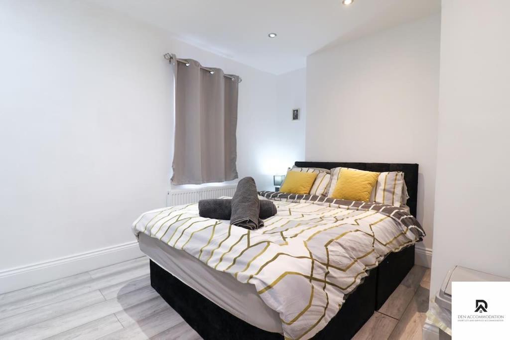 Apartamento Den & Short Lets Greenwich - 3 Bed House *