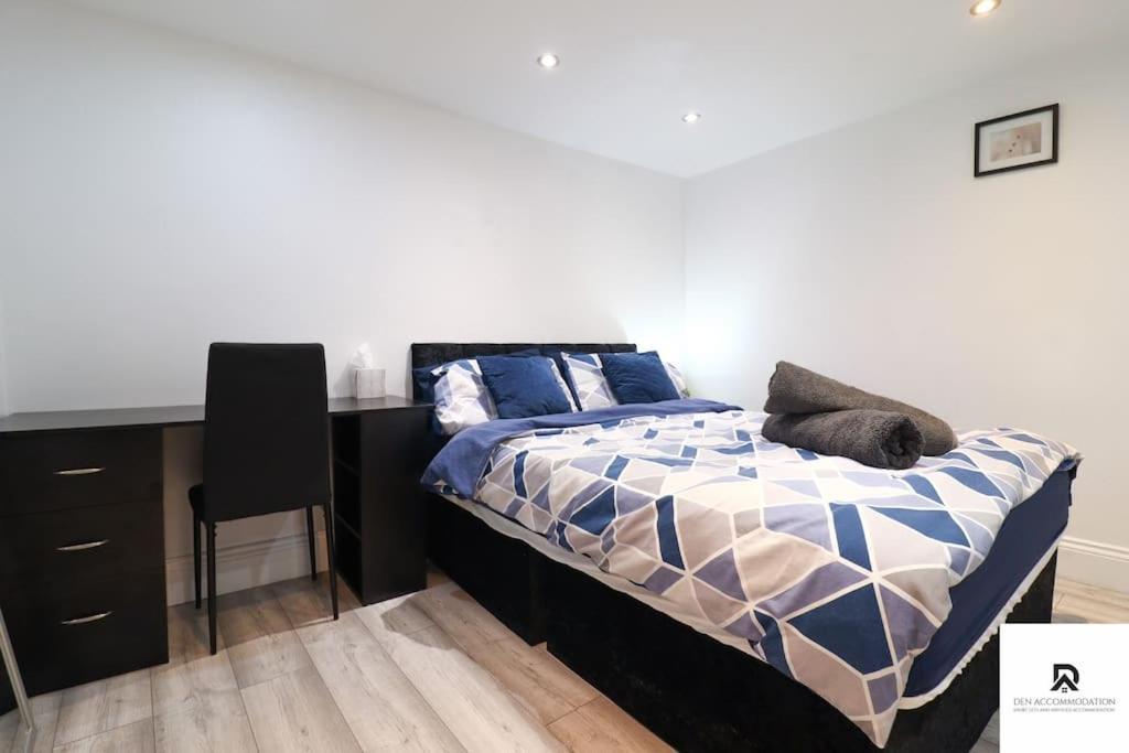 Apartamento Den & Short Lets Greenwich - 3 Bed House Londres