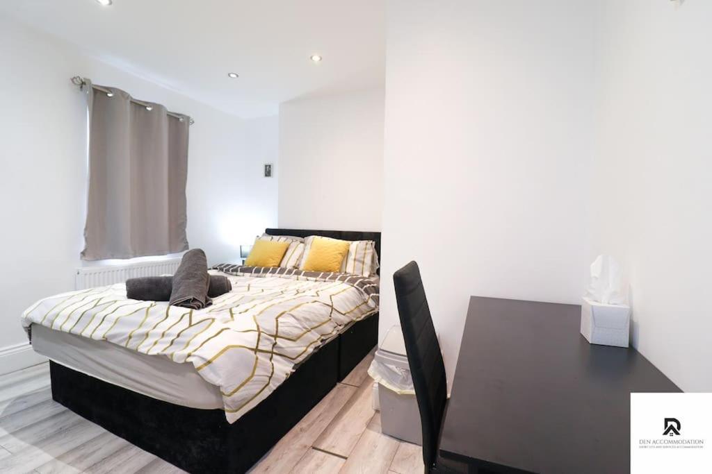 Den & Short Lets Greenwich - 3 Bed House Apartamento *