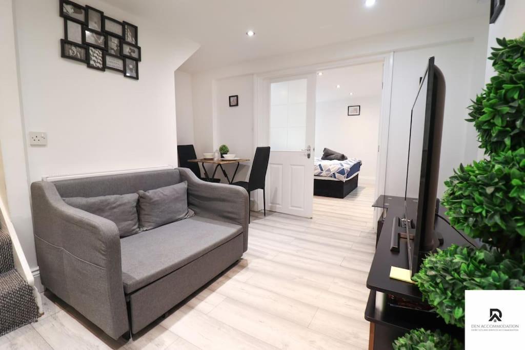 Den & Short Lets Greenwich - 3 Bed House Londres