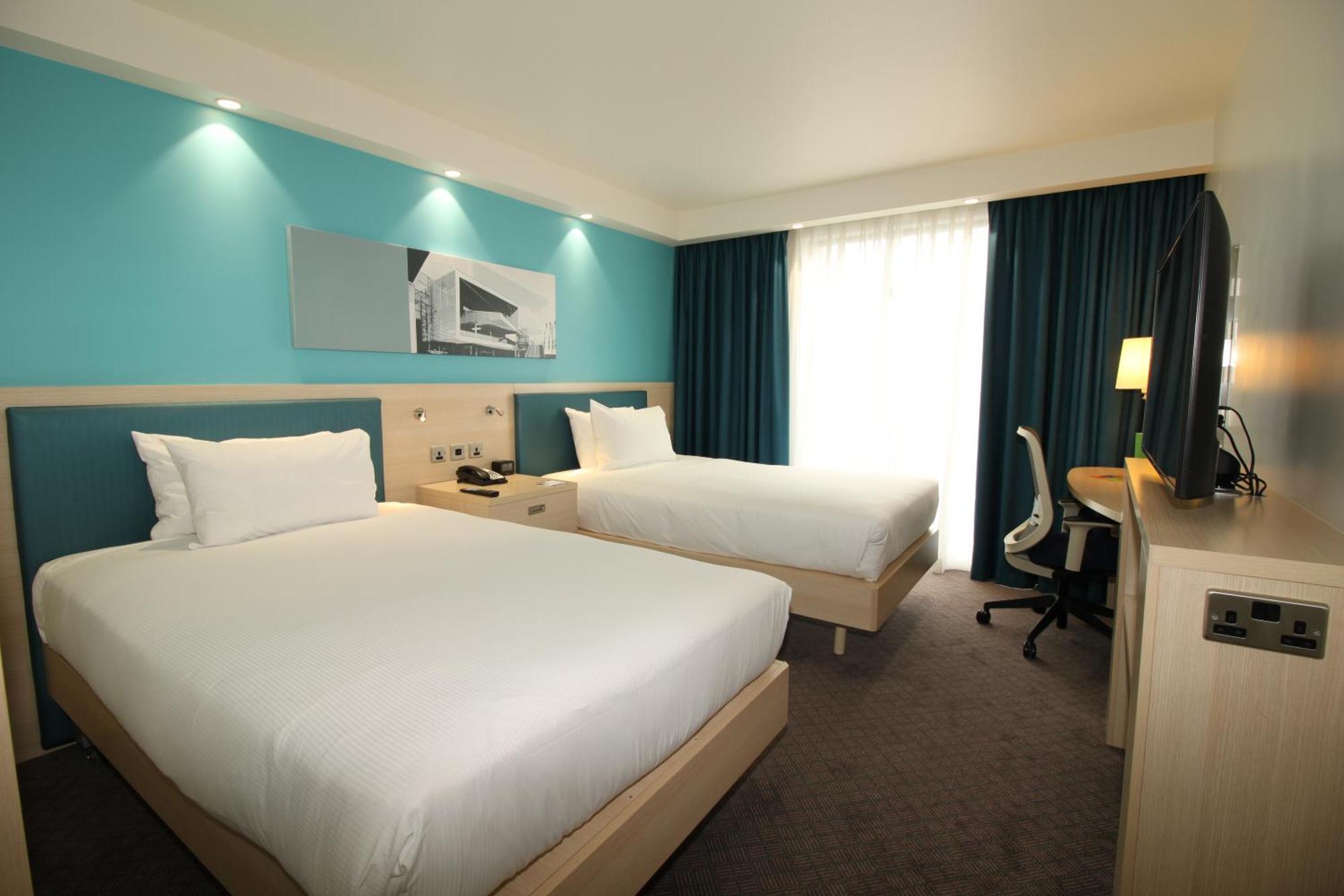 Hotel Hampton By Hilton Docklands 3*