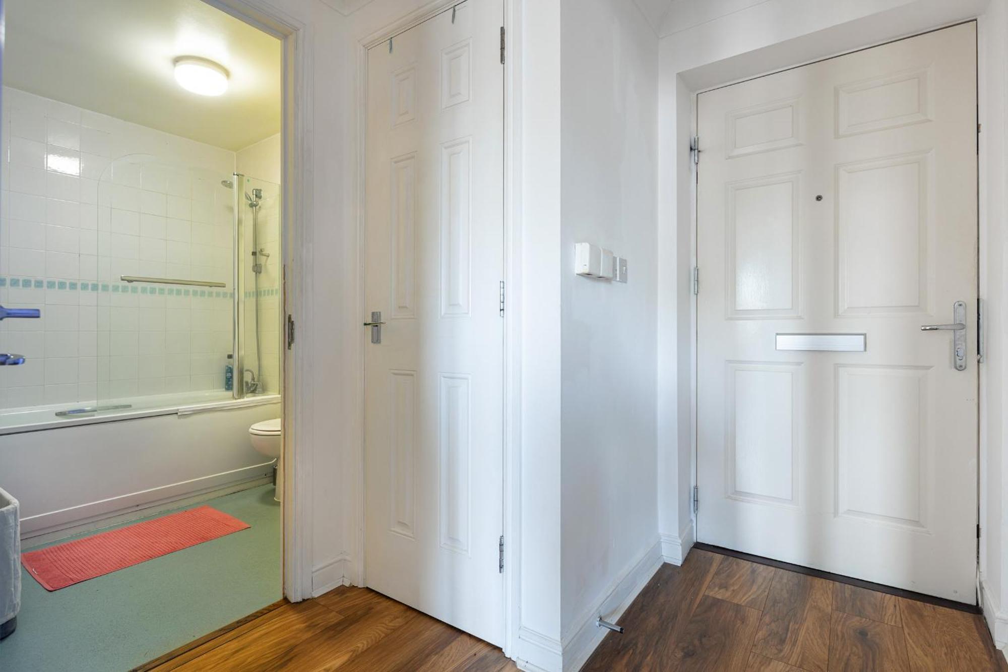 Orange Flat By Lower Regent Canal Appartement Londen