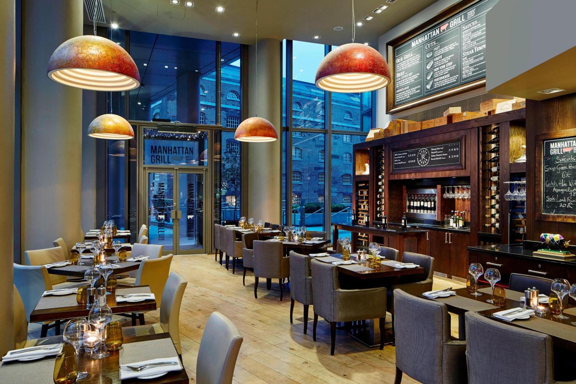 Hotel Marriott Canary Wharf 5*