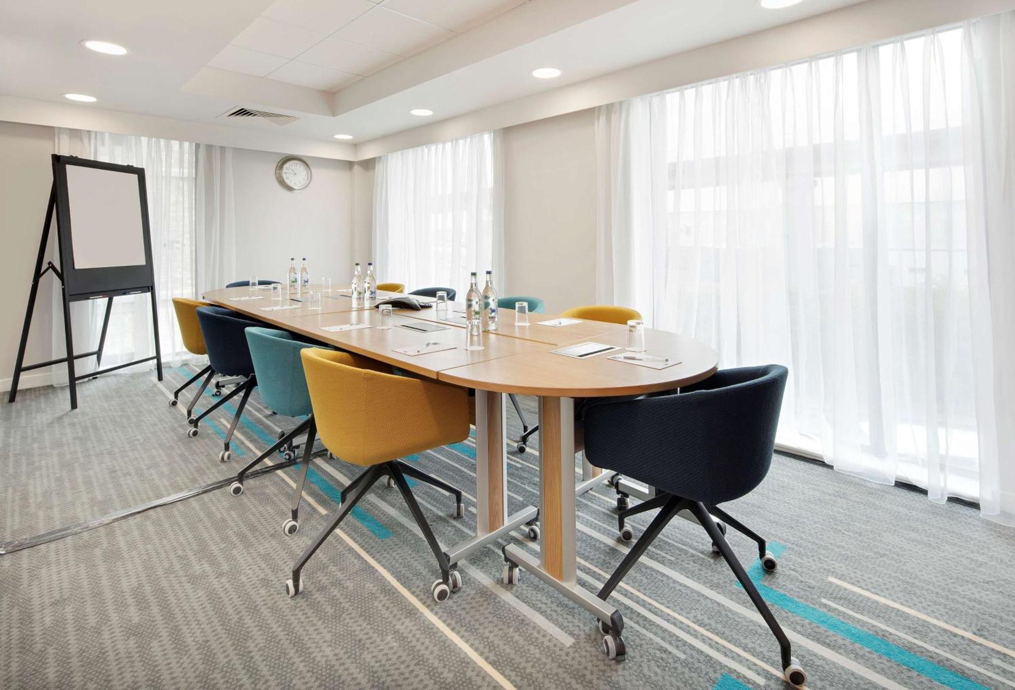 Hampton By Hilton Docklands Hotel