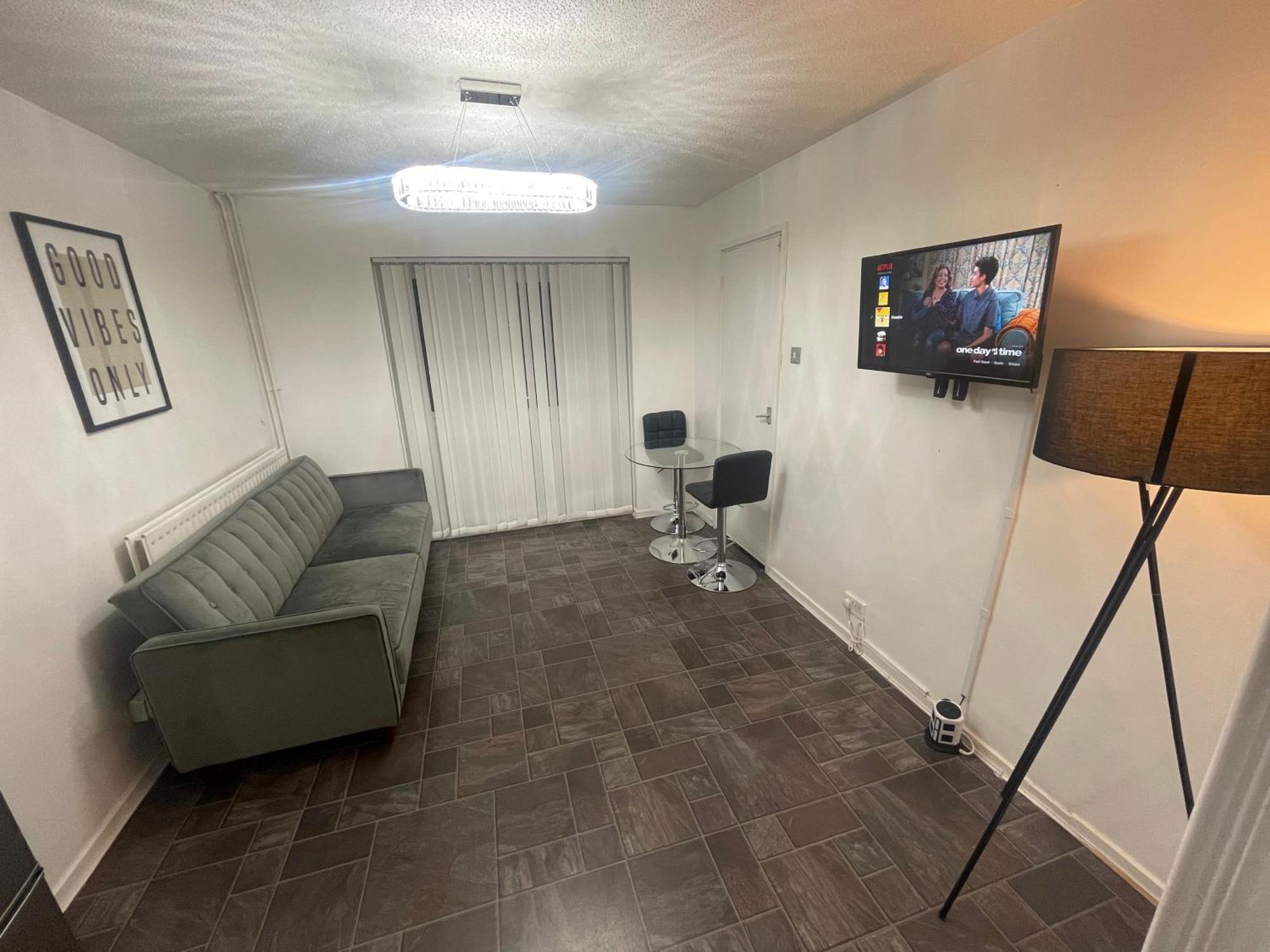 New! 4 Bedroom House With Garden And Lawn Londres