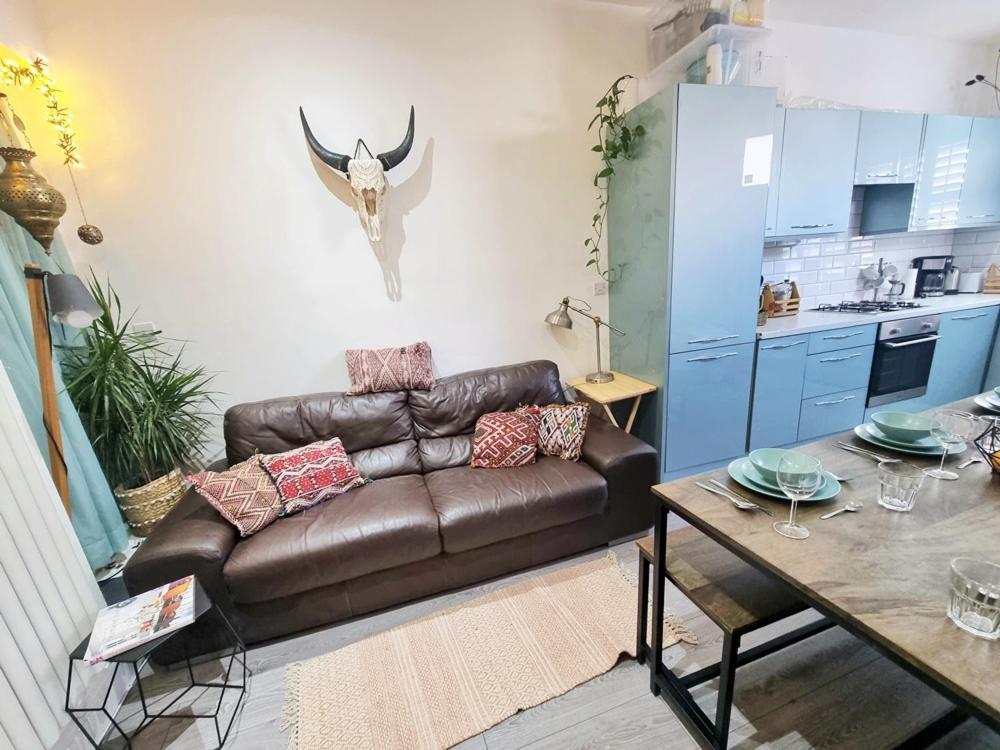4bed/3bath 8min To Bridge