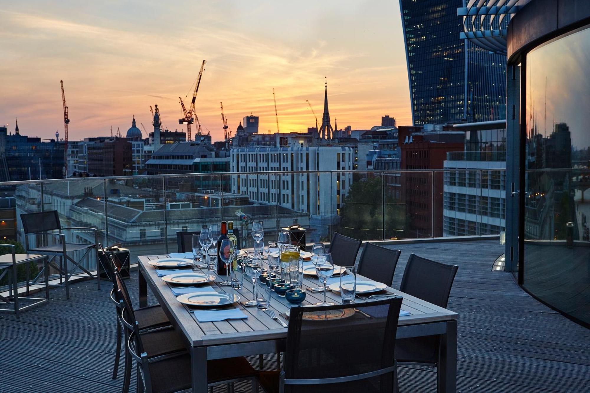 Aparthotel Cheval Three Quays At The Tower Of Londres
