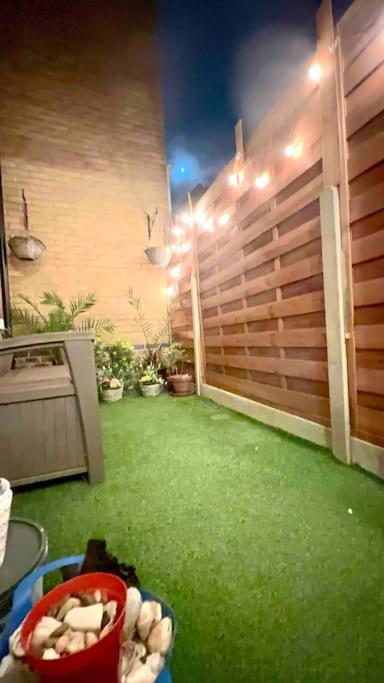 A Beautiful Stylish 2 Bedroom -city Of