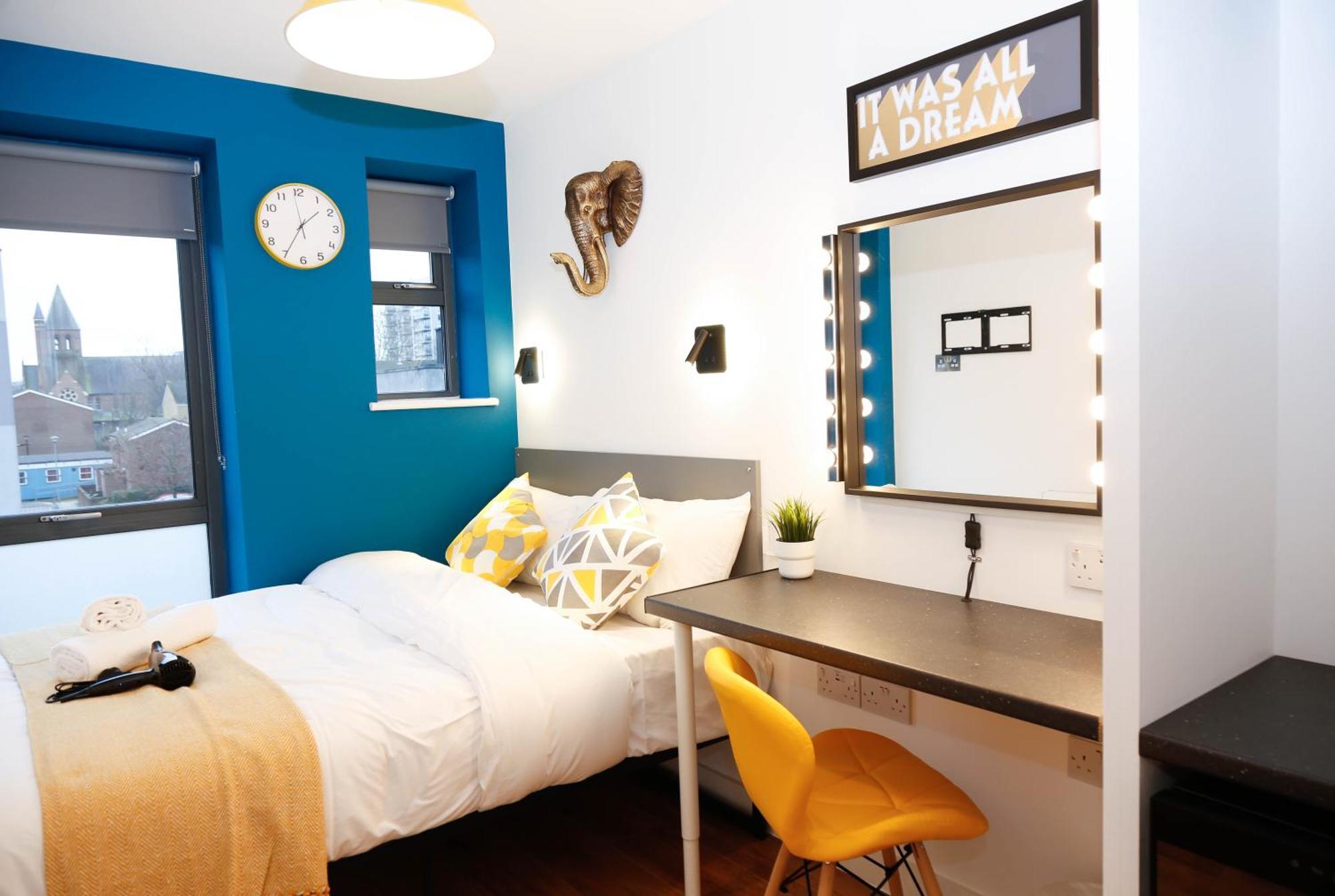 Accommodatie bij particulieren New Luxury In The Heart Of Next To Shops, Cafes, Bars & Metro With Shared Bathrooms