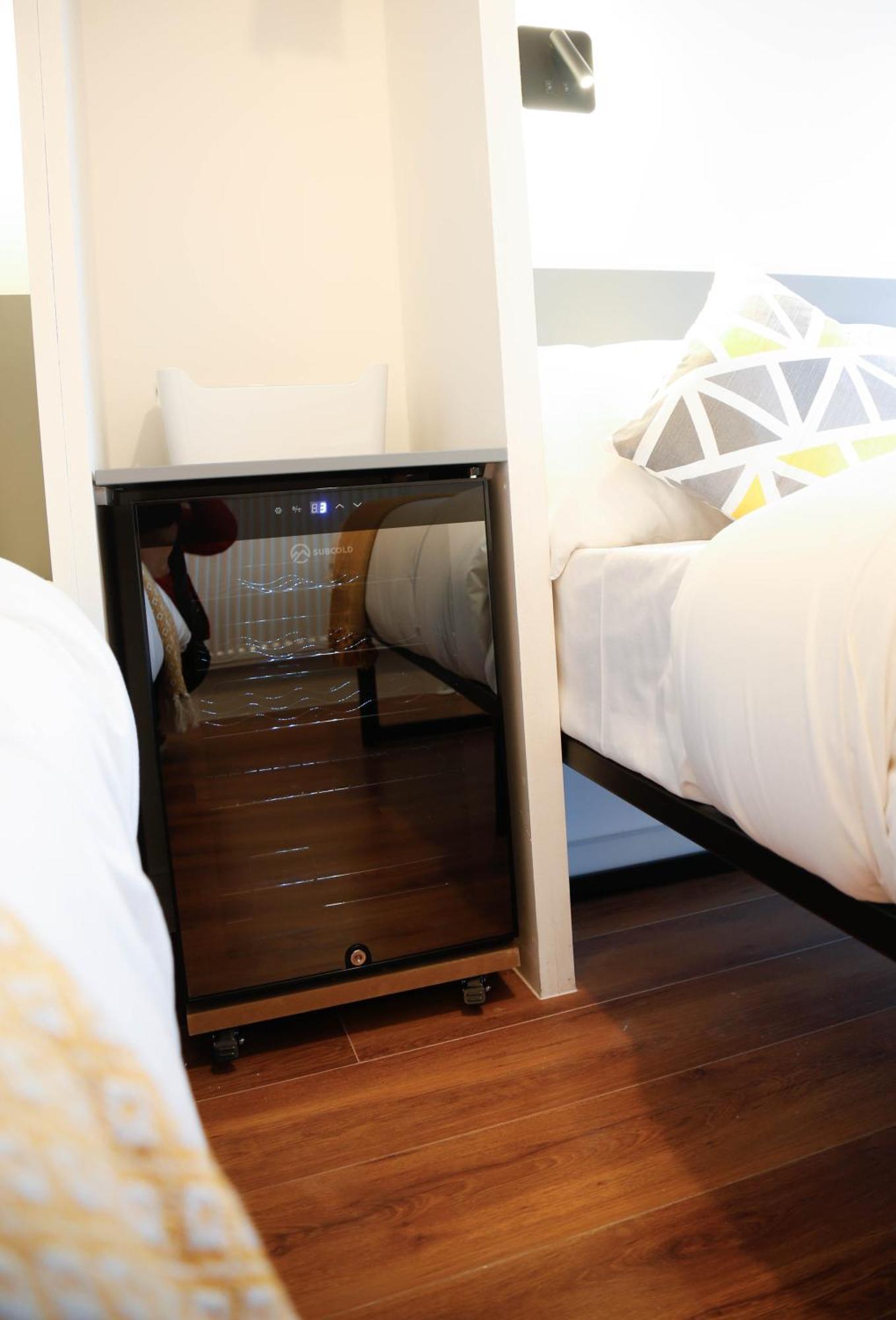 Accommodatie bij particulieren New Luxury In The Heart Of Next To Shops, Cafes, Bars & Metro With Shared Bathrooms