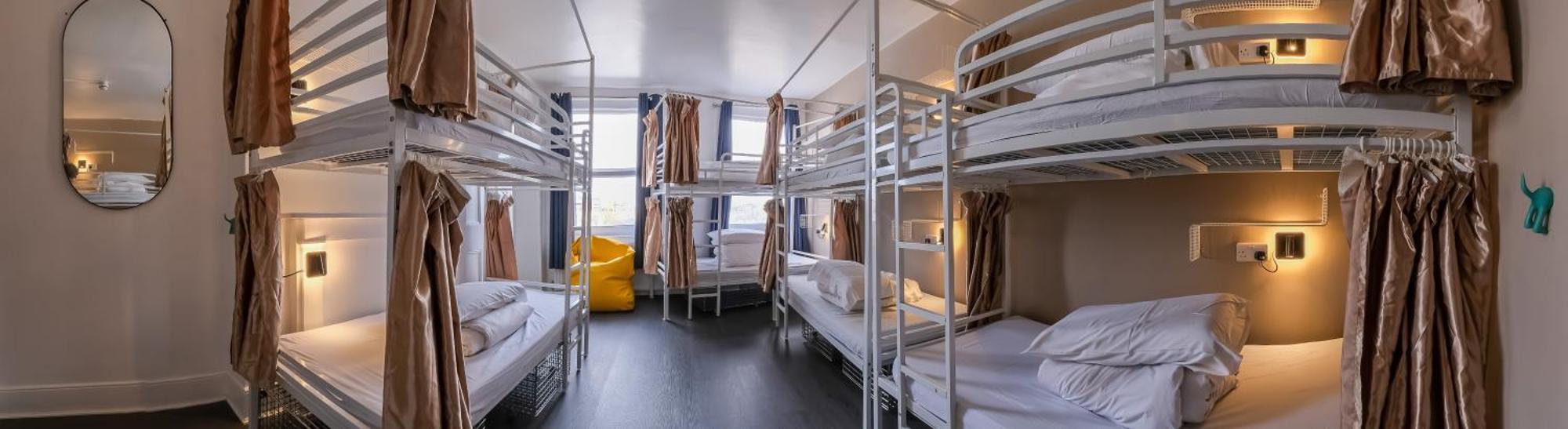 Book A Bed Albergue *