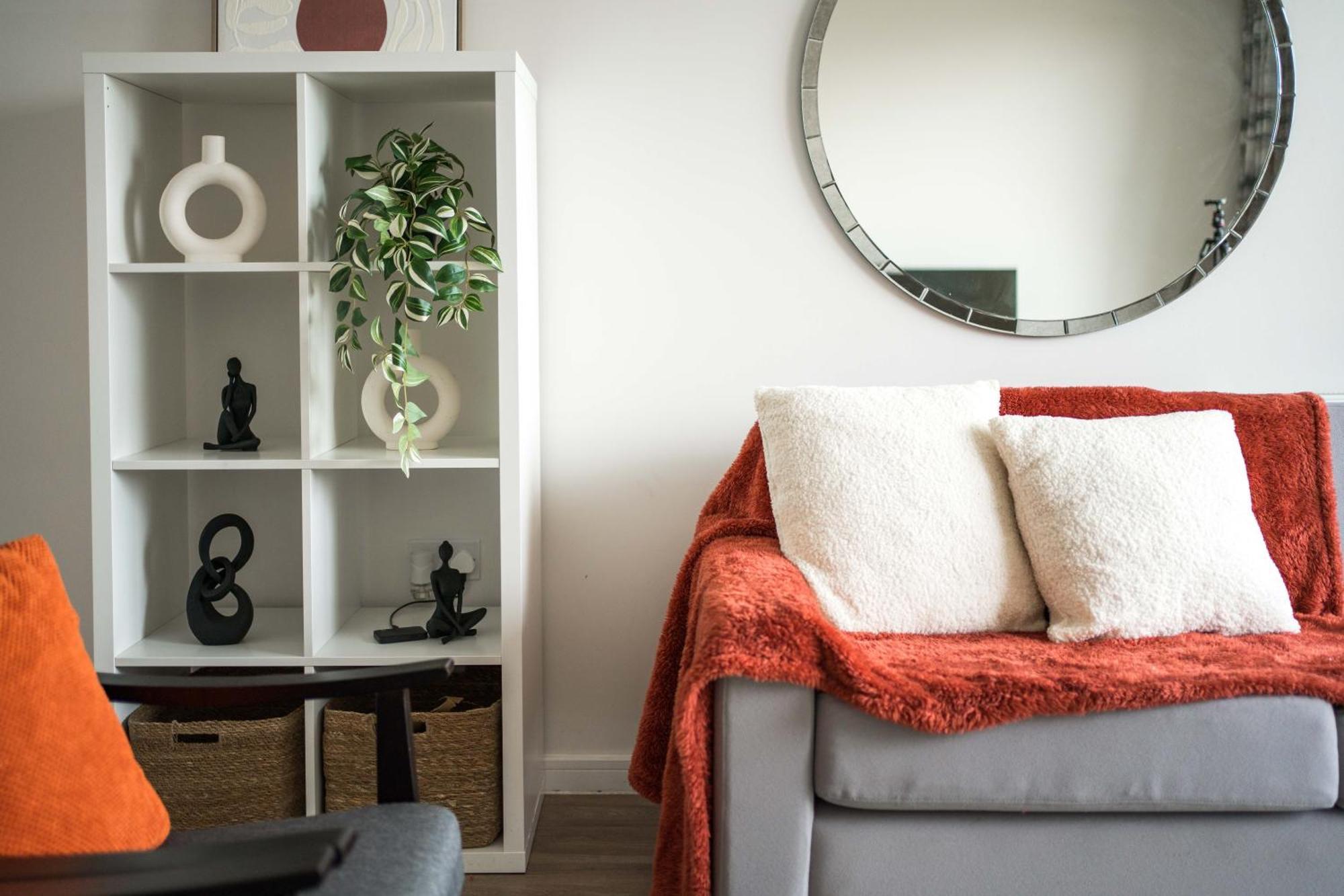 Canning Town -2 Bed Luxury Apartment London