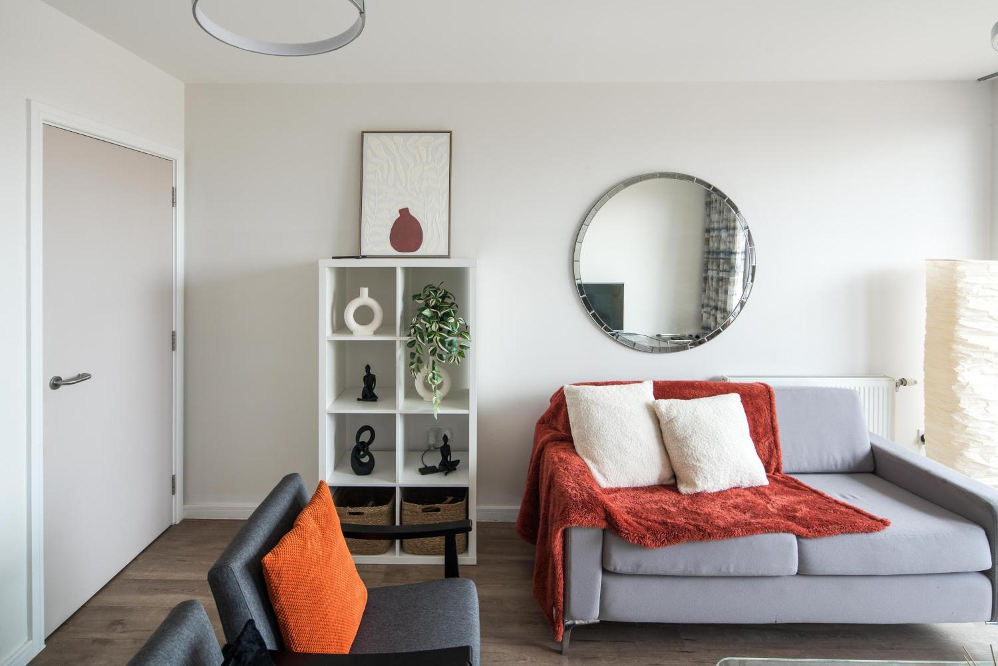 Canning Town -2 Bed Luxury Apartment London