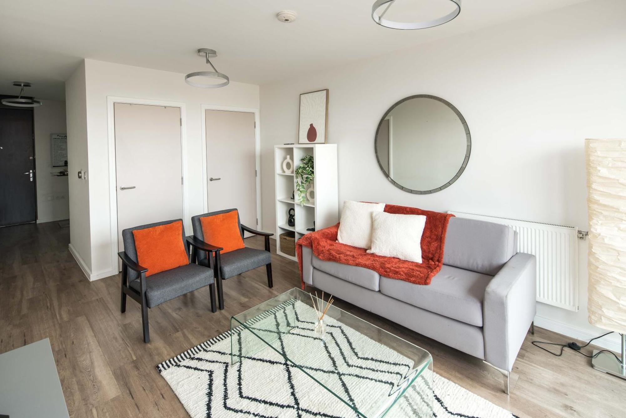 Canning Town -2 Bed Luxury * London
