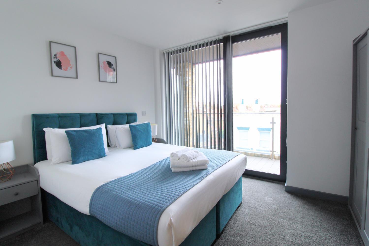 Canning Town By Viridian Londen