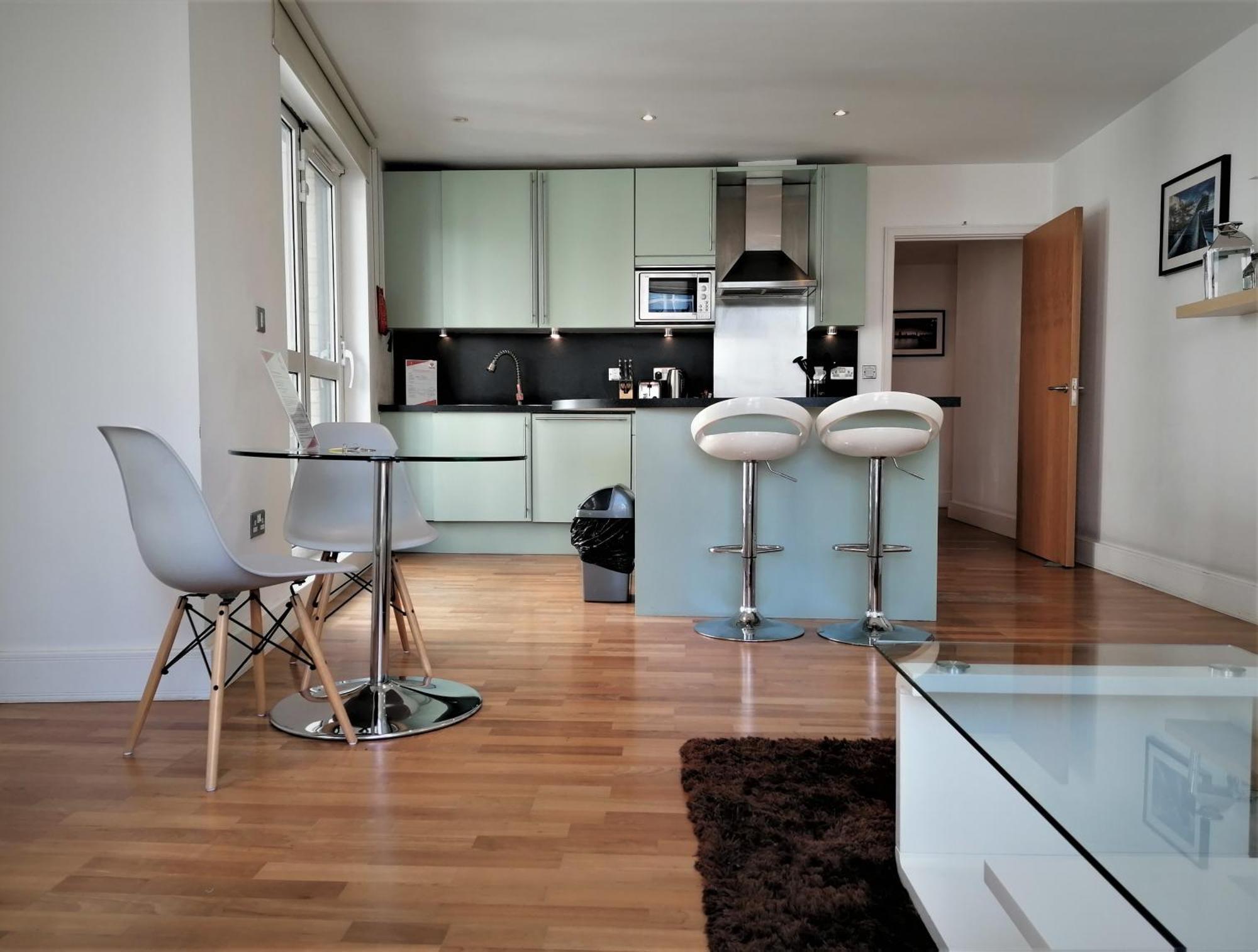 Still Life Tower Hill Executive Apartamento *