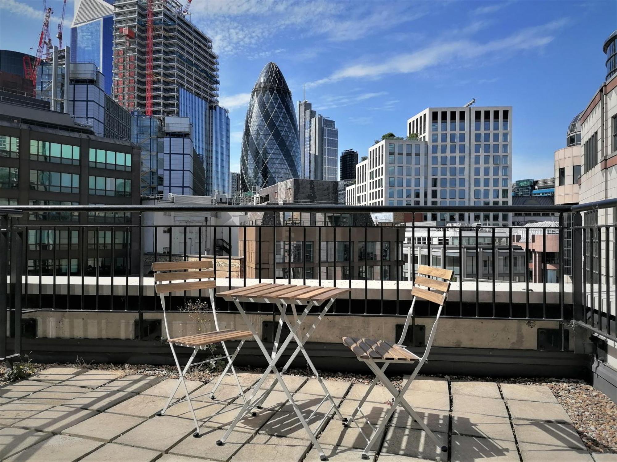 Apartamento Still Life Tower Hill Executive *